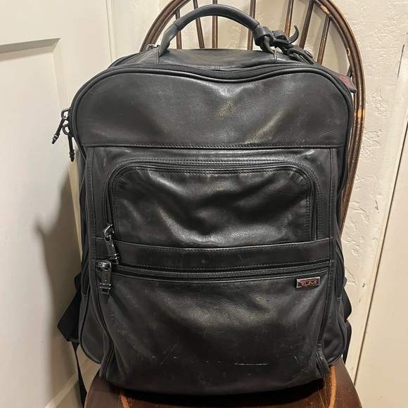 Tumi Model 9644D4 Backpack Black Napa Leather Deluxe 15" Computer Bag RARE - Picture 1 of 15
